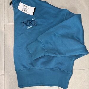 Nike Men's Teal Crewneck Sweater